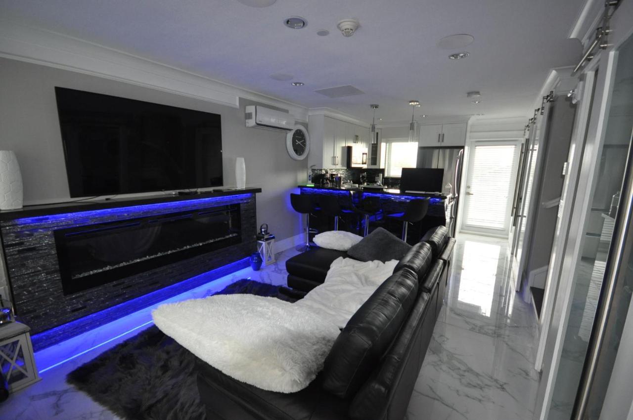 Апартаменты Beautiful Bright 3 Bed Townhouse Ванкувер Экстерьер фото