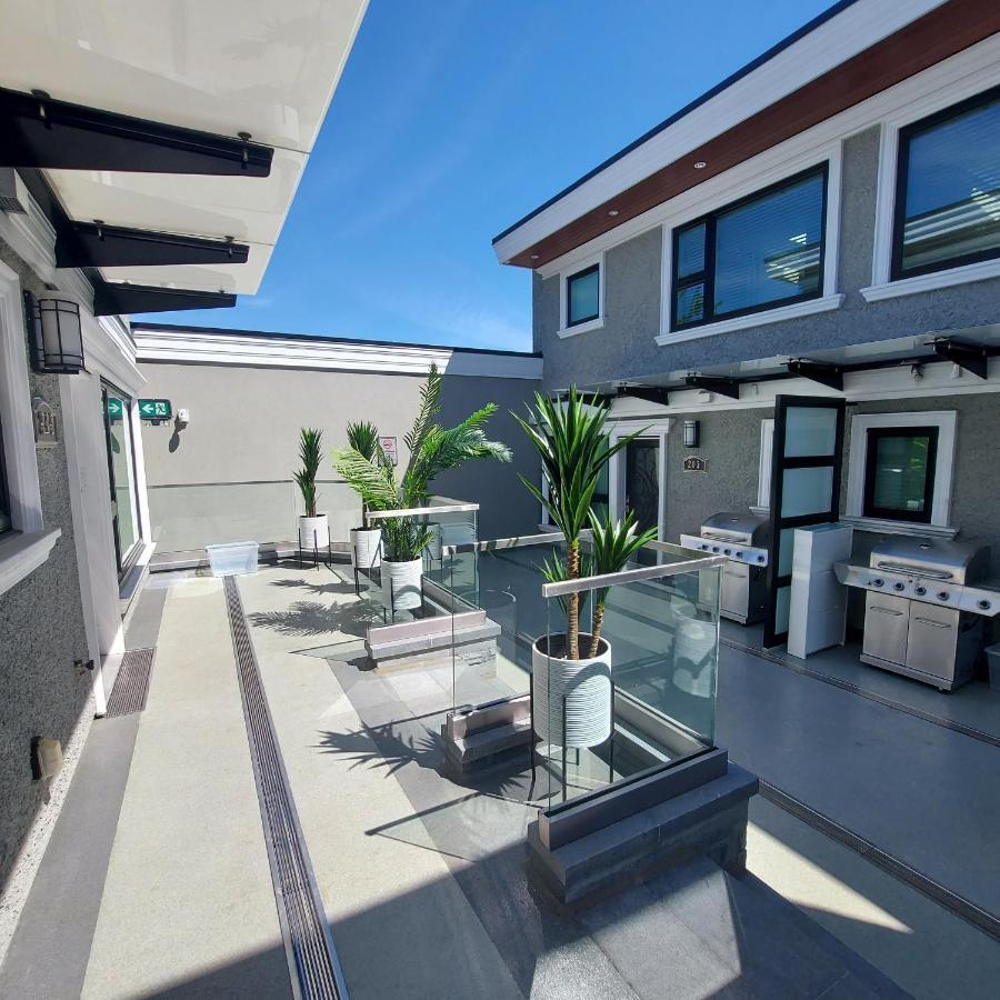 Апартаменты Beautiful Bright 3 Bed Townhouse Ванкувер Экстерьер фото